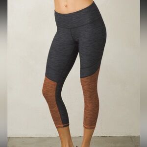 prAna Needra Yoga Capris in size small